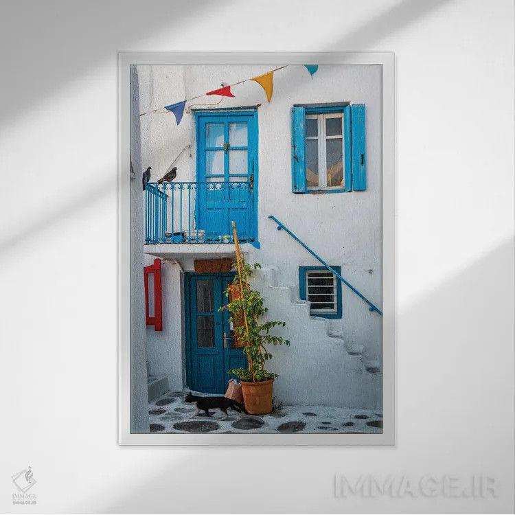 تابلو دکوراتیو Mykonos, Greece,گربه در شهر قدیمی، میکونوس، یونان اثر ماتئو کولومبو - نمای قابدار سفید
