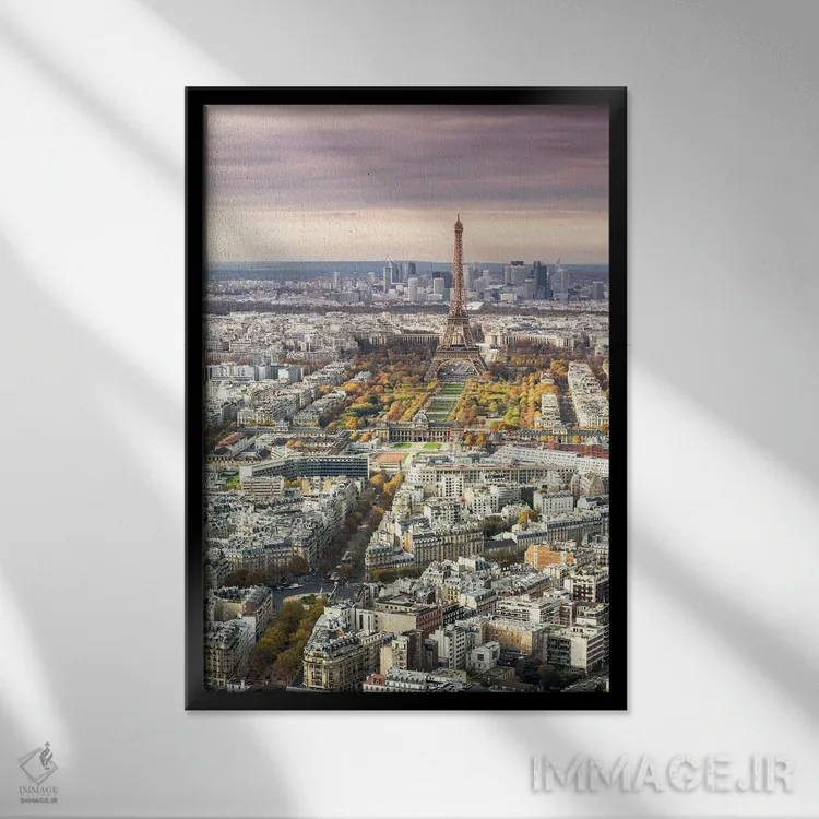 تابلو دکوراتیو France I,پاریس و برج ایفل در غروب، فرانسه I اثر ماتئو کولومبو - نمای قابدار مشکی