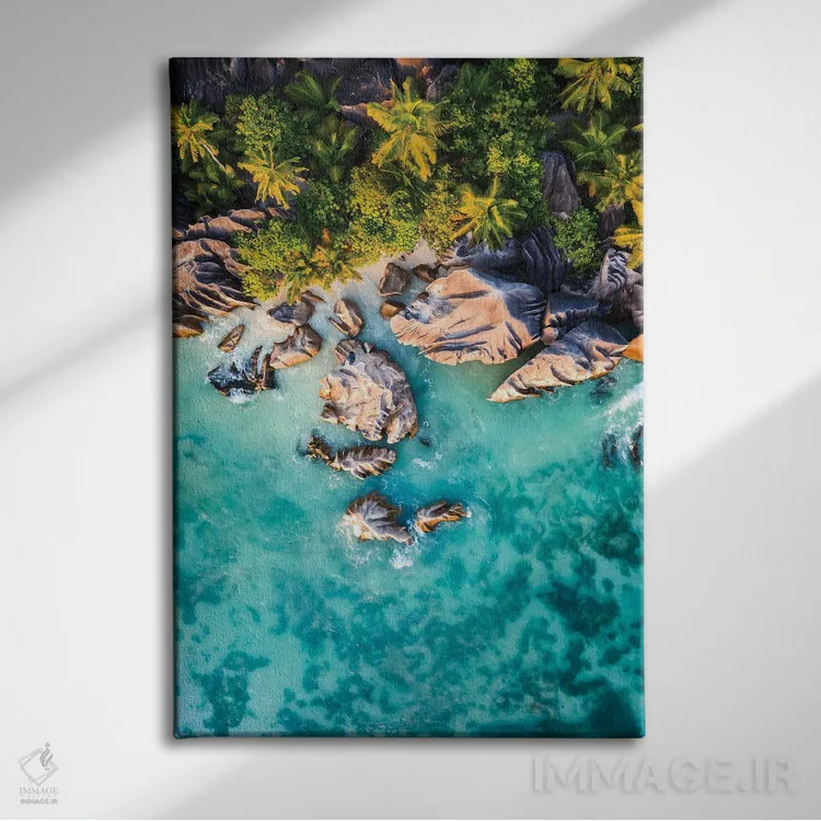 تابلو دکوراتیو La Digue Island, Seychelles I,ساحل صخره ای و اقیانوس، جزی… اثر ماتئو کولومبو - نمای روبهرو روی دیوار