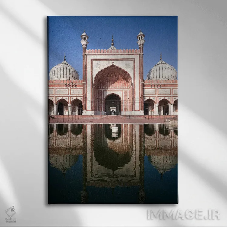 تابلو دکوراتیو Jama Masjid, Old Delhi, India,نمای جلوی مسجد، مسجد جامع… اثر ماتئو کولومبو - نمای روبهرو روی دیوار