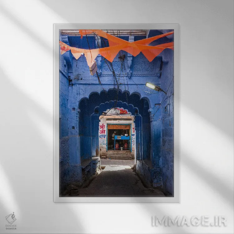 تابلو دکوراتیو Jodhpur, Rajasthan, India,خیابانی در شهر آبی، جودپور، راج… اثر ماتئو کولومبو - نمای قابدار سفید