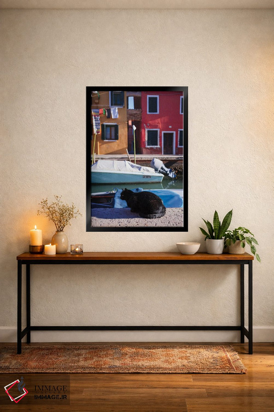 تابلو دکوراتیو Burano Island, Venice, Italy,گربه سیاه کنار کانال، جزیره… اثر ماتئو کولومبو - D4B
