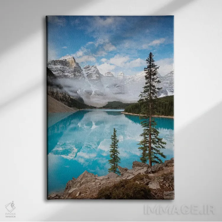 تابلو دکوراتیو Banff, Canada,دریاچه مورین در پاییز، بنف، کانادا اثر ماتئو کولومبو - نمای روبهرو روی دیوار