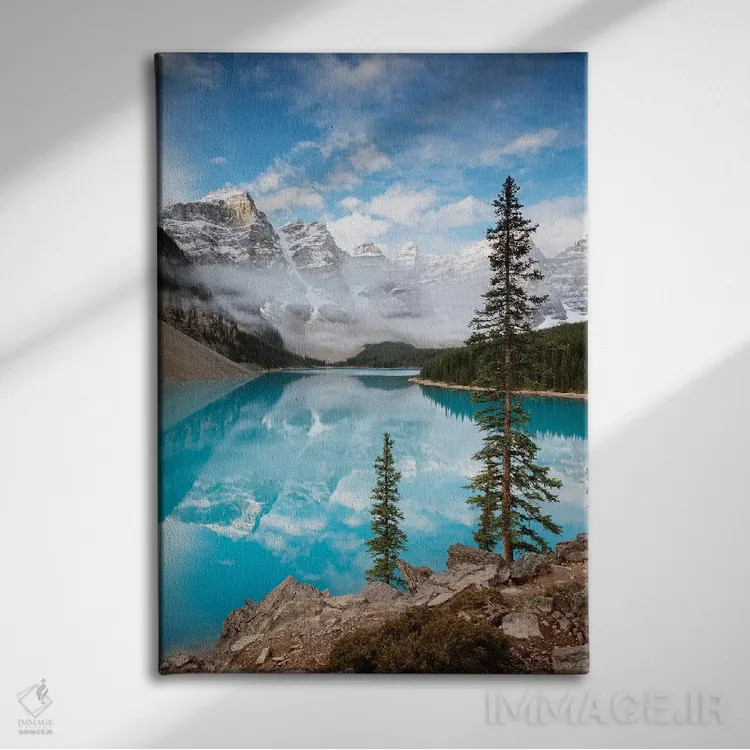 تابلو دکوراتیو Banff, Canada,دریاچه مورین در پاییز، بنف، کانادا اثر ماتئو کولومبو - نمای روبهرو روی دیوار