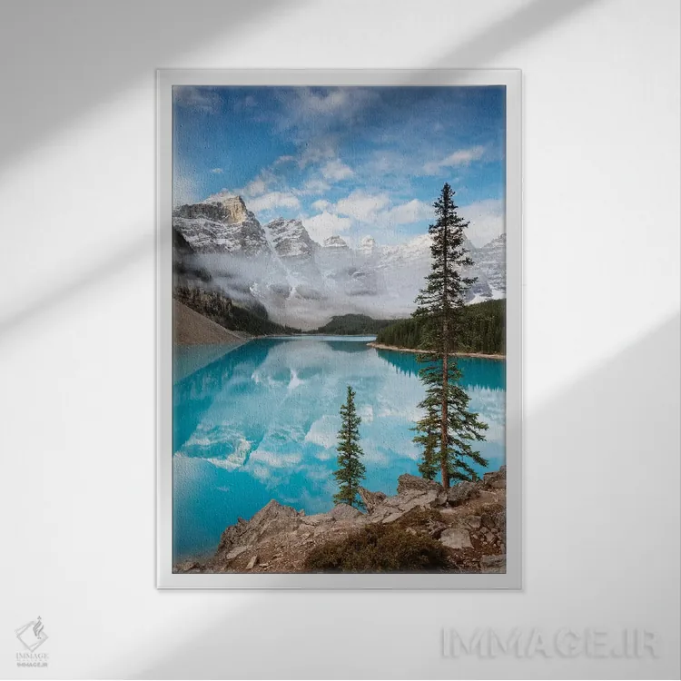 تابلو دکوراتیو Banff, Canada,دریاچه مورین در پاییز، بنف، کانادا اثر ماتئو کولومبو - نمای قابدار سفید