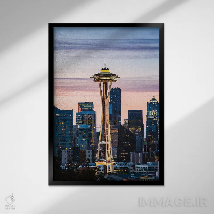 تابلو دکوراتیو Seattle, USA I,برج فضایی اسپیس نیدل و خط افق در سپیده دم… اثر ماتئو کولومبو - نمای قابدار مشکی