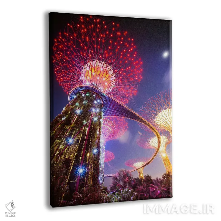 تابلو دکوراتیو Gardens By The Bay, Singapore,درخت غول پیکر در شب، باغ ها… اثر ماتئو کولومبو - نمای پرسپکتیو محصول