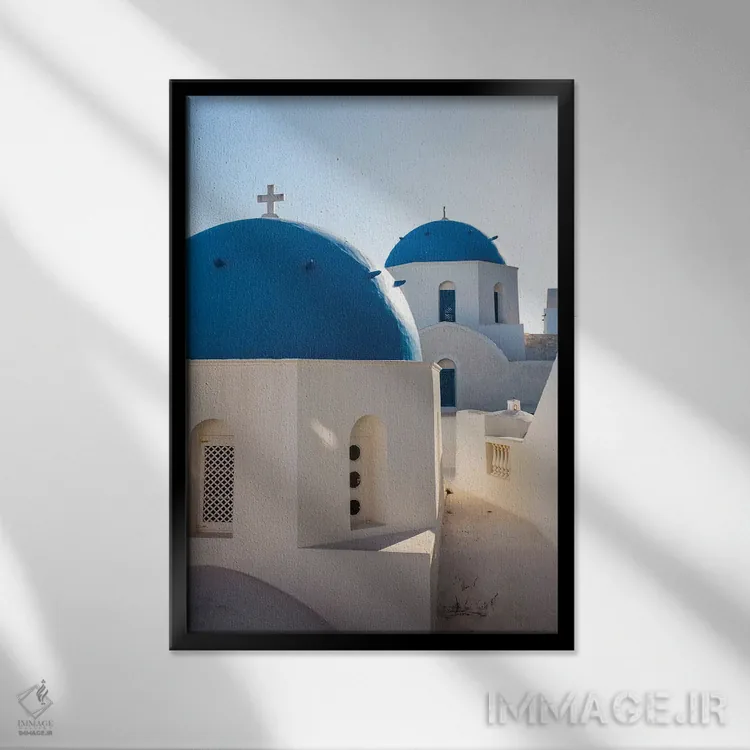 تابلو دکوراتیو Greece,کلیساهای گنبد آبی در سانتورینی، یونان اثر ماتئو کولومبو - نمای قابدار مشکی