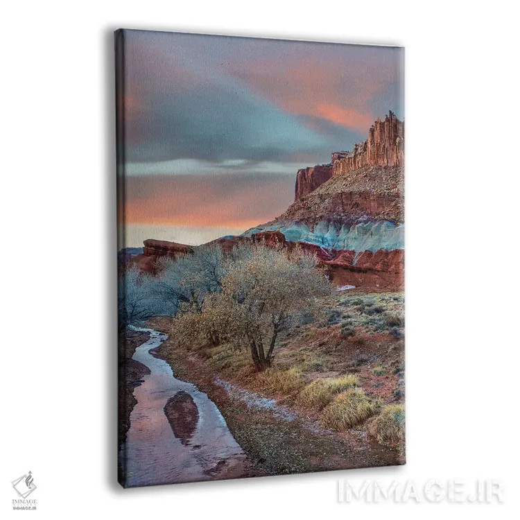 تابلو دکوراتیو Castle Mountain, Capitol Reef National Park, Utah,نهر، کوه… اثر تیم فیتزهریس - نمای پرسپکتیو محصول