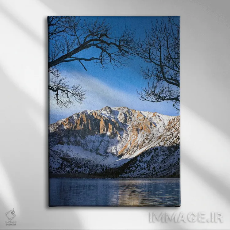 تابلو دکوراتیو Eastern Sierra Nevada, California II,انعکاس کوه لورل در در… اثر تیم فیتزهریس - نمای روبهرو روی دیوار