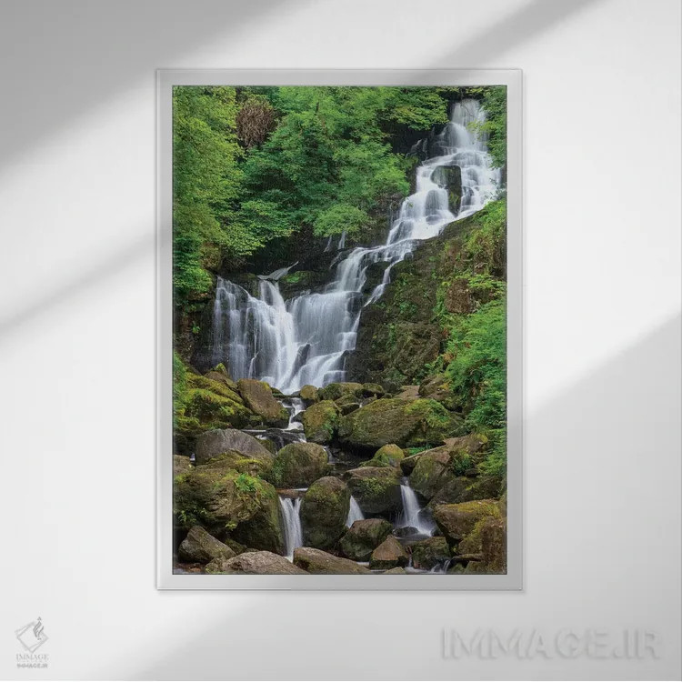 تابلو دکوراتیو County Kerry, Ireland. Torc Waterfall.,پارک ملی کیلارنی، کان… اثر تام نورینگ - نمای قابدار سفید