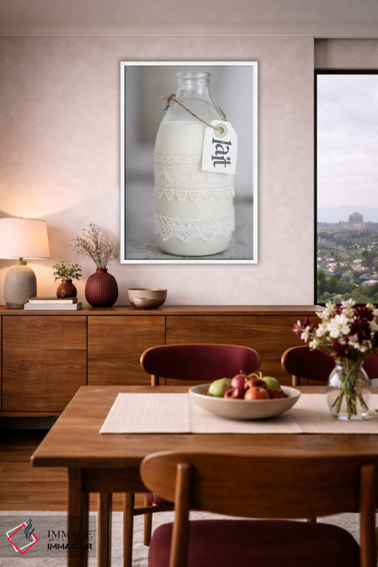 تابلو دکوراتیو بطری شیر با نوشته 'Lait' اثر تام کوارترمین - D3W