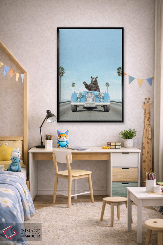 تابلو دکوراتیو ماشین کلاسیک آبی با خرس اثر چاپ های تاینی ترژر - D2B