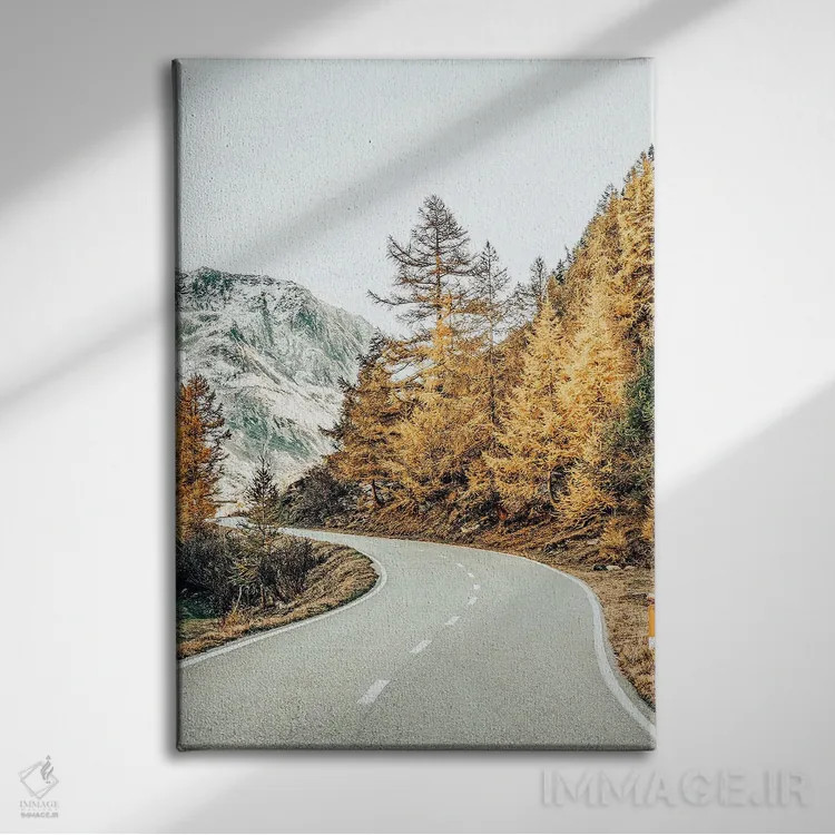 تابلو دکوراتیو برف و کاج طلایی اثر ۸۳ پرتقال - نمای روبهرو روی دیوار