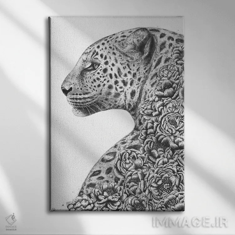 تابلو دکوراتیو پلنگ با گل صدتومانی اثر والریا کورنکوا - نمای روبهرو روی دیوار