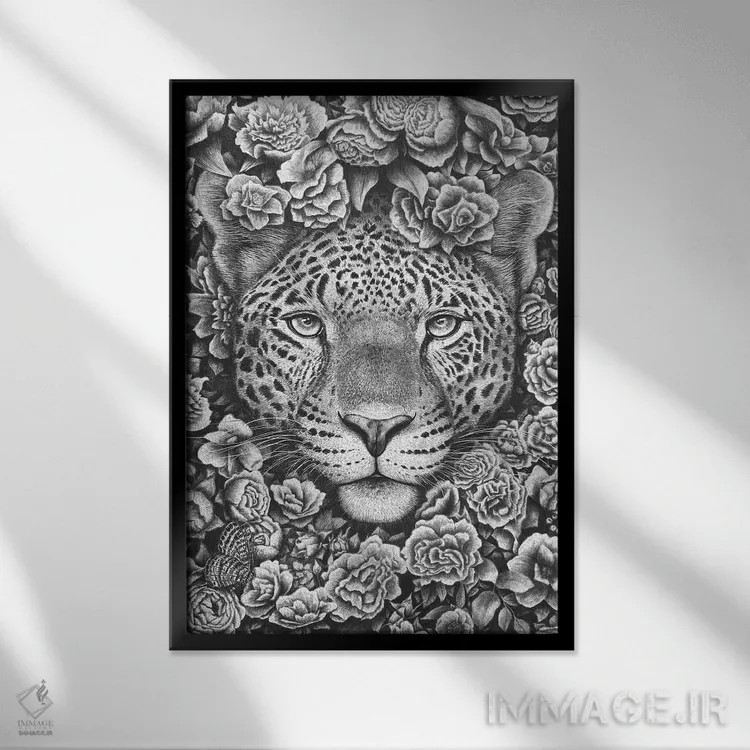 تابلو دکوراتیو جگوار در میان گل ها اثر والریا کورنکوا - نمای قابدار مشکی