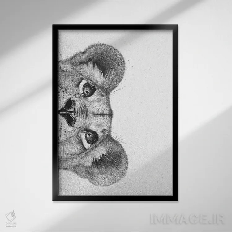 تابلو دکوراتیو شیر ماده اثر والریا کورنکوا - نمای قابدار مشکی
