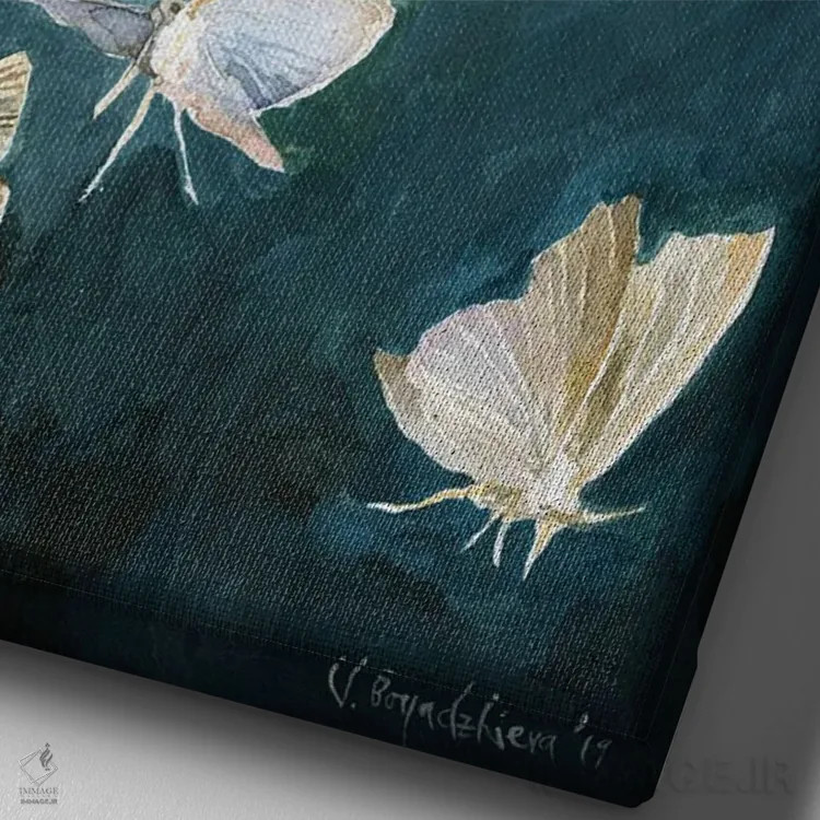 تابلو دکوراتیو Moths And Butterflies, Beautiful Night,طرح ماه سرخ، ش… اثر ویولتا بویادزشیوا - نمای نزدیک بافت بوم