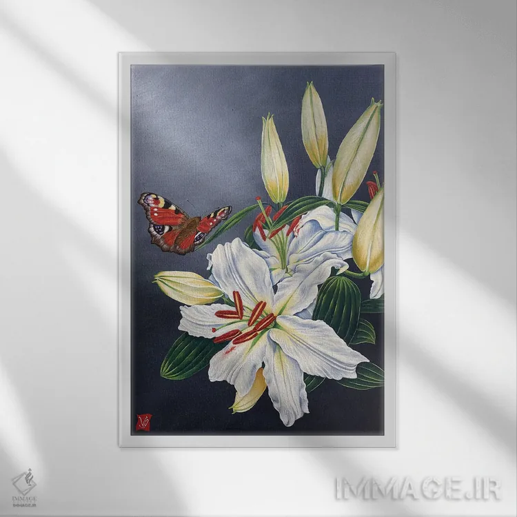 تابلو دکوراتیو سوسن سفید و پروانه II اثر والری گلسون - نمای قابدار سفید