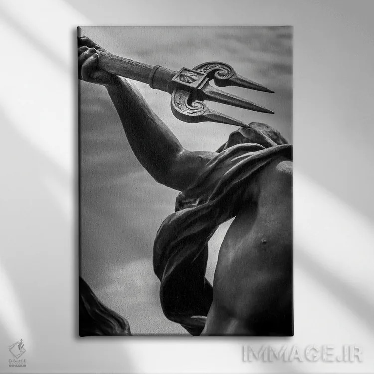 تابلو دکوراتیو جزئیات مجسمه پاریس در سیاه و سفید اثر الکساندر ونانسیو - نمای روبهرو روی دیوار