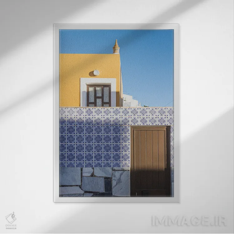 تابلو دکوراتیو ترکیب آبی و سفید IV اثر الکساندر ونانسیو - نمای قابدار سفید