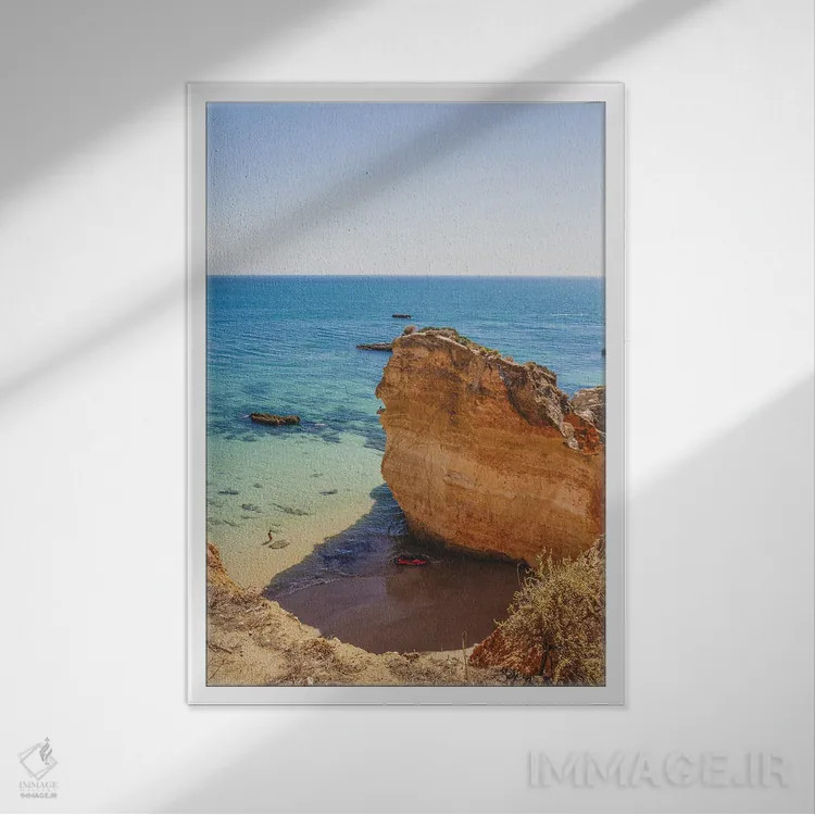 تابلو دکوراتیو ساحل پرتغال IV اثر الکساندر ونانسیو - نمای قابدار سفید