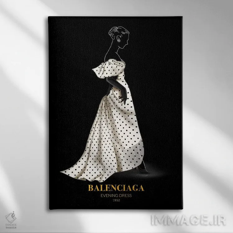 تابلو دکوراتیو Balenciaga, 1952,لباس شب، بالنسیاگا، ۱۹۵۲ اثر الکساندر ونانسیو - نمای روبهرو روی دیوار