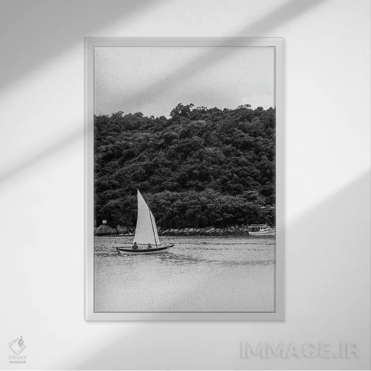 تابلو دکوراتیو قایق کوچک در ریودوژانیرو II اثر الکساندر ونانسیو - نمای قابدار سفید