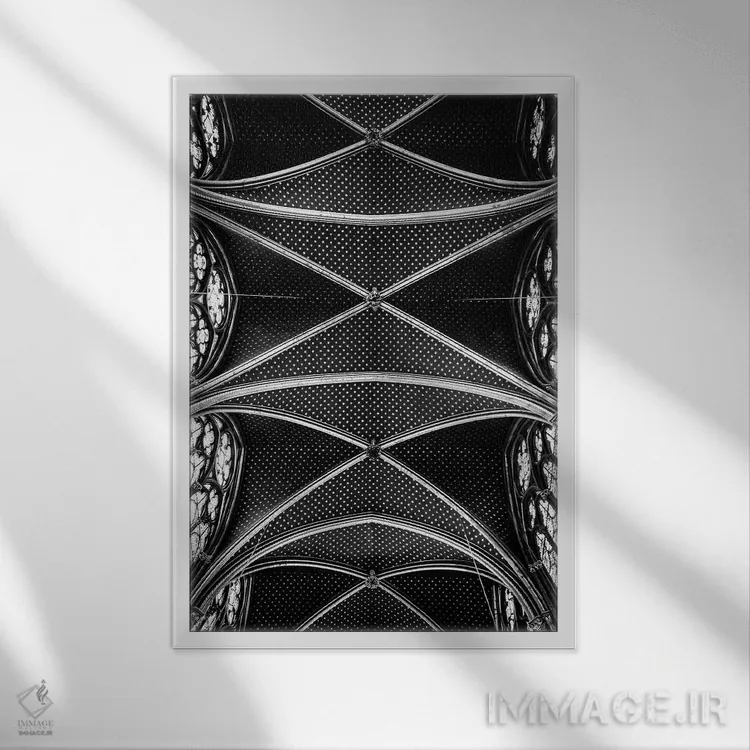 تابلو دکوراتیو کلیسای جامع گوتیک ۳ اثر الکساندر ونانسیو - نمای قابدار سفید