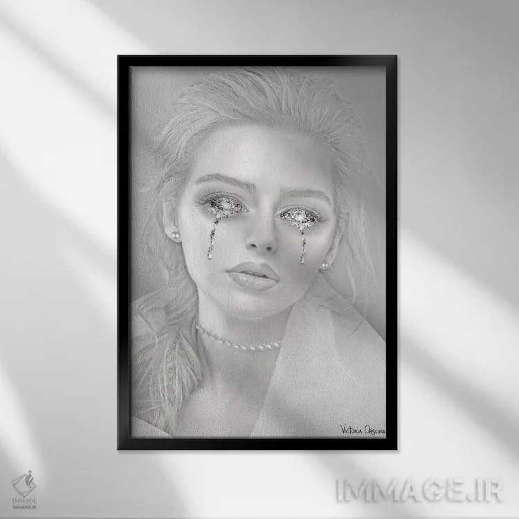 تابلو دکوراتیو ارزشمند اثر ویکتوریا آبسکیور - نمای قابدار مشکی