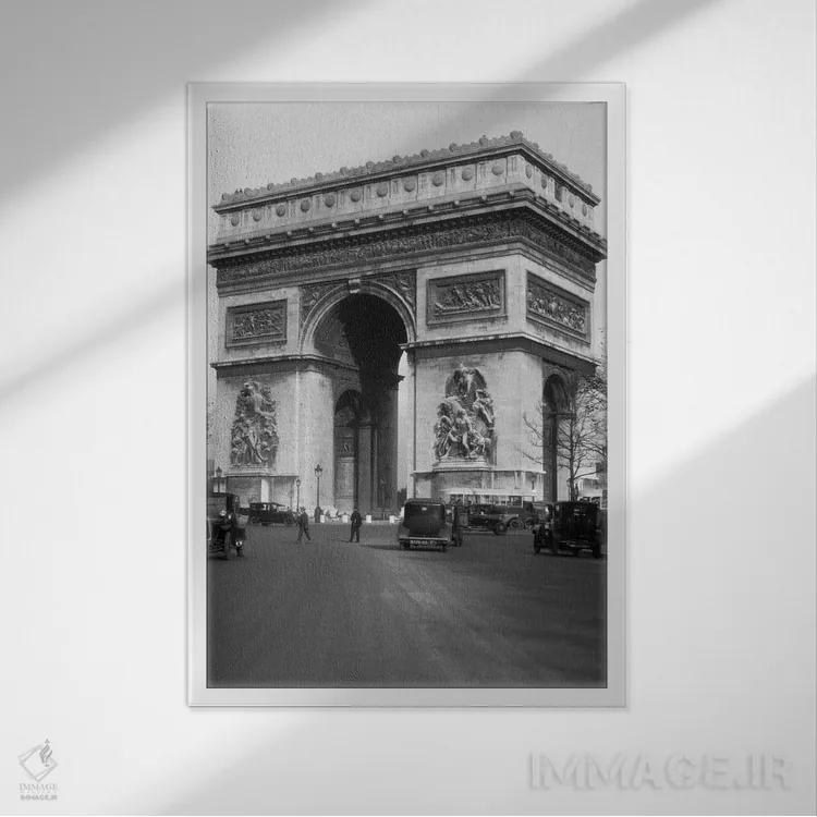 تابلو دکوراتیو طاق نصرت همراه با خودروها، پاریس فرانسه اثر تصاویر وینتج - نمای قابدار سفید