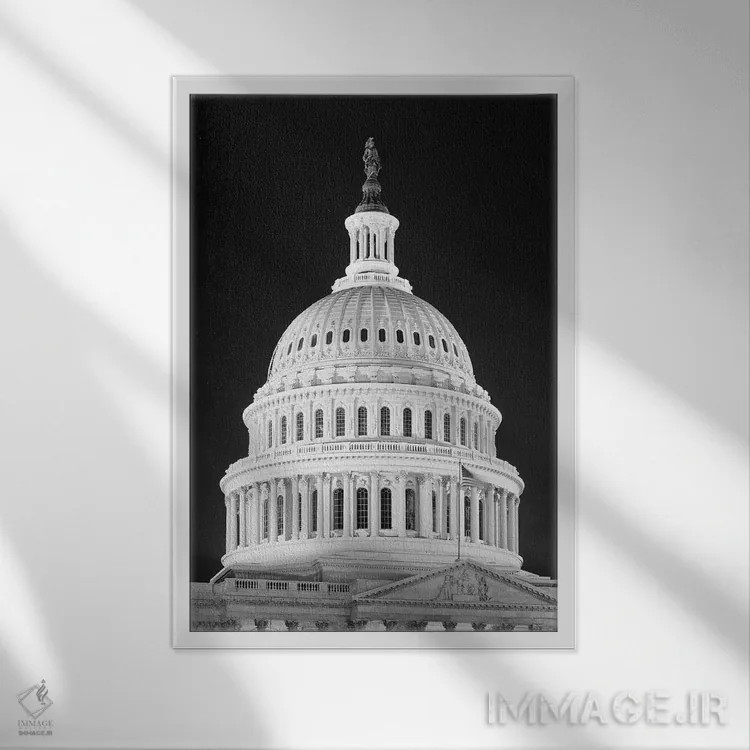 تابلو دکوراتیو گنبد ساختمان کاپیتول در شب واشنگتن دی سی دهه ۱۹۵۰-۱۹۶۰ اثر تصاویر وینتج - نمای قابدار سفید