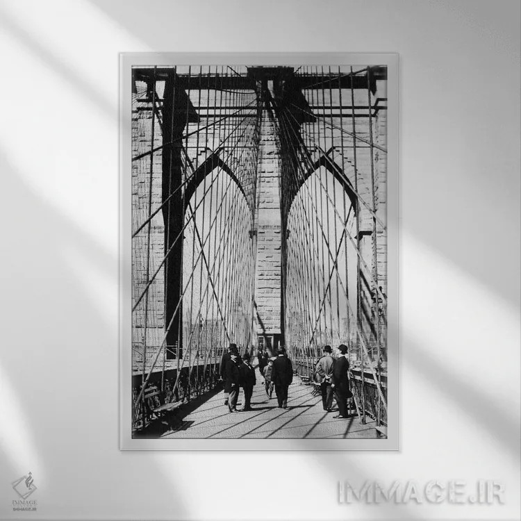 تابلو دکوراتیو مردان ایستاده روی پل بروکلین، بلافاصله پس از افتتاح در ۱۸۸… اثر تصاویر وینتج - نمای قابدار سفید