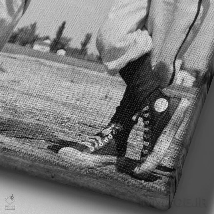 تابلو دکوراتیو دو بازیکن نوجوان بیسبال پوش در حال دست دادن، یکی چوب بیسبا… اثر تصاویر وینتج - نمای نزدیک بافت بوم