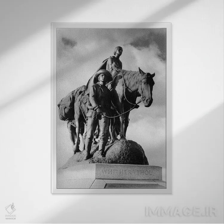 تابلو دکوراتیو مجسمه زن مهاجر با کودک بر روی اسب و شوهرش جلو در پارک پن و… اثر تصاویر وینتج - نمای قابدار سفید