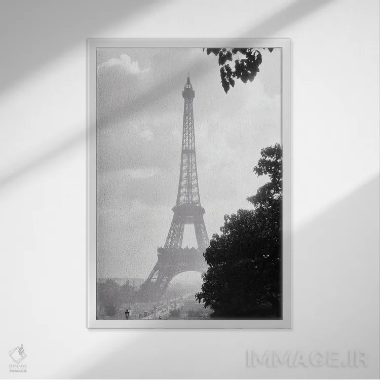 تابلو دکوراتیو برج ایفل به عنوان ورودی نمایشگاه جهانی ۱۸۸۹ پاریس فرانسه د… اثر تصاویر وینتج - نمای قابدار سفید