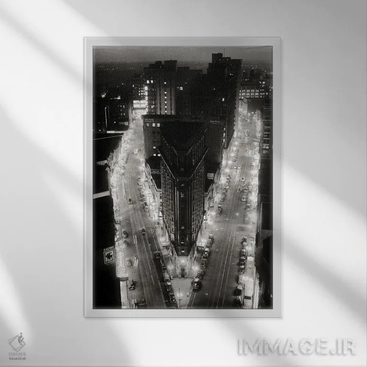 تابلو دکوراتیو نمای شب از بالا بر تقاطع خیابان براد و پیچ تری و ساختمان م… اثر تصاویر وینتج - نمای قابدار سفید