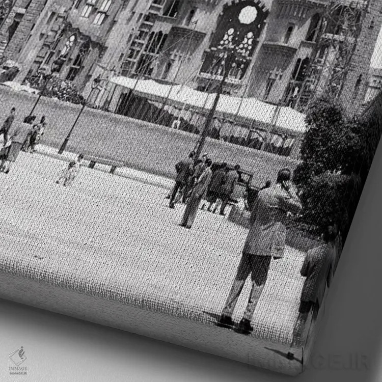 تابلو دکوراتیو کلیسای بزرگ ناتمام ساگرادا فامیلیا اثر معمار آنتونی گائودی بارسلون اسپانیا… - نمای نزدیک بافت بوم