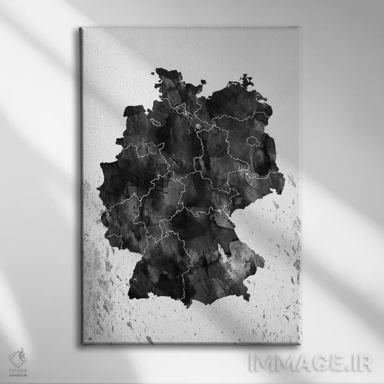 تابلو دکوراتیو نمای سیاه و سفید آلمان اثر وال دکور ادیکت - نمای روبهرو روی دیوار