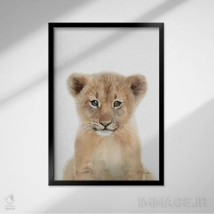 تابلو دکوراتیو شیر بچه اثر واترکالر لاو - نمای قابدار مشکی