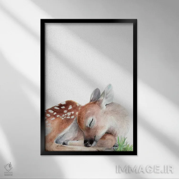 تابلو دکوراتیو آهوچه خوابیده در جنگل اثر واترکالر لاو - نمای قابدار مشکی