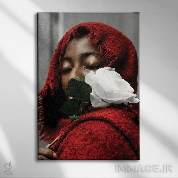 تابلو دکوراتیو نادیده اثر اولادیمجی اودونسی - نمای روبهرو روی دیوار