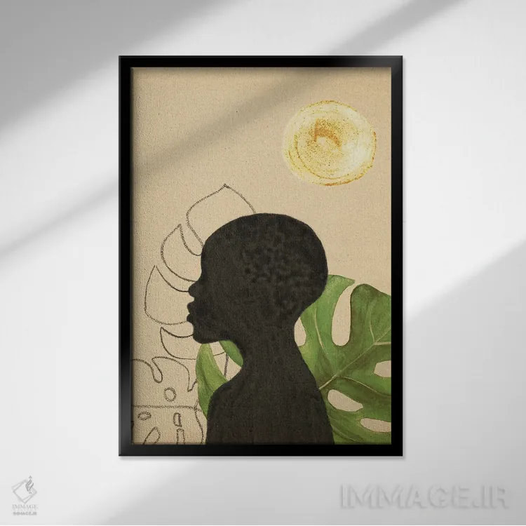تابلو مینیمال زن سیاه پوست و گیاهان گرمسیری اثر ویلز وی - نمای قابدار مشکی