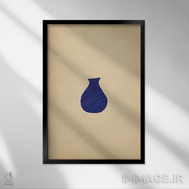 تابلو مینیمال کوزه سرمه ای تیره اثر ویلز وی - نمای قابدار مشکی