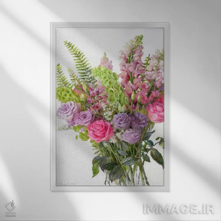 تابلو دکوراتیو دسته گل با زنگوله های ایرلندی اثر یولیا کراسنوف - نمای قابدار سفید