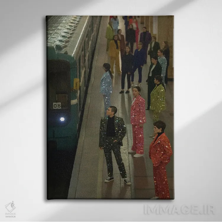 تابلو دکوراتیو مردم جادویی اثر یانا پاتر - نمای روبهرو روی دیوار