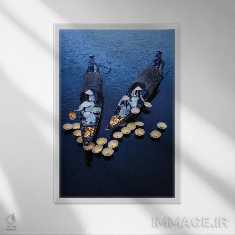 تابلو دکوراتیو رها کردن فانوس ها در رودخانه نو یی اثر زی یار لین - نمای قابدار سفید