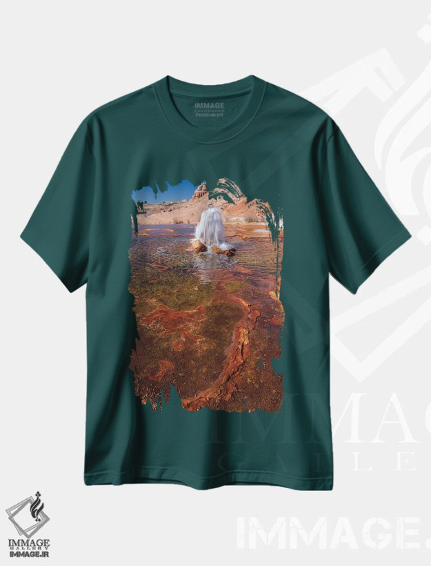 تیشرت سبز طرح دار Utah. Crystal Geyser, A Cold Water Geyser, Travertine Geological Formation, Near Green River II,ایالات متحده، یوتا. آبفشان کریستال، آبفشان آب سرد، ساختار زمین شناسی تراورتن، نزدیک رودخانه گرین II اثر جودیت زیمرمن