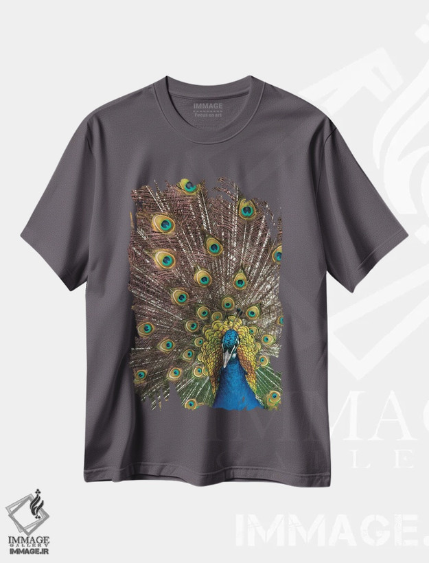 تیشرت طوسی طرح دار Oregon, Tillamook Peacock Displaying Tail Feathers,آمریکا، اورگن، نمایش پرهای دم طاووس در تیلاموک اثر دارل گالین
