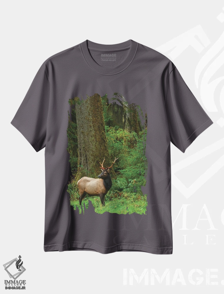 تیشرت طوسی طرح دار Pacific Northwest Rainforest I,گوزن شاخ پهن روزولت نر، جنگل بارانی شمال غربی اقیانوس آرام اثر کن آرچر